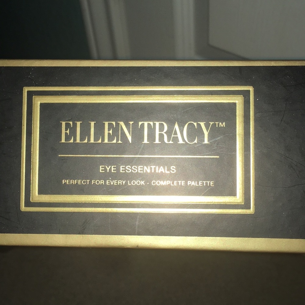 New eyeshadow palette